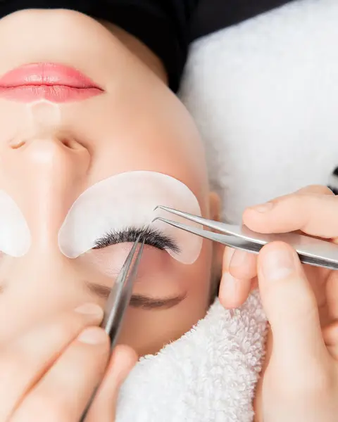 Classic Lash Extensions Course